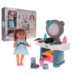 Kinga doll with dressing table + accessories