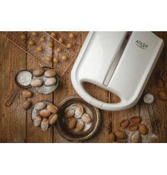 Sausainių keptuvė Riešutukai Adler 3039