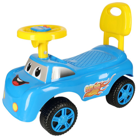 Paspiriamas automobilis mėlynas