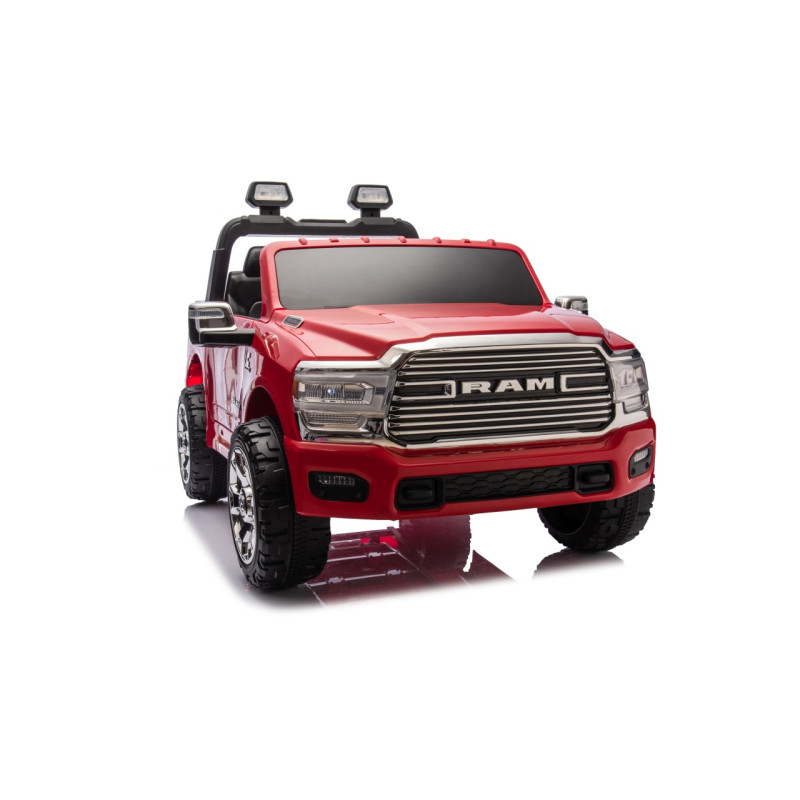 RAM 3500 Raudona transporto priemonė RAM 3500 Raudona transporto priemonė