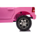 RAM 3500 rožinės spalvos transporto priemonė RAM 3500 rožinės spalvos transporto priemonė