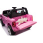 RAM 3500 rožinės spalvos transporto priemonė RAM 3500 rožinės spalvos transporto priemonė