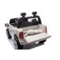 RAM 3500 baltos spalvos transporto priemonė RAM 3500 baltos spalvos transporto priemonė