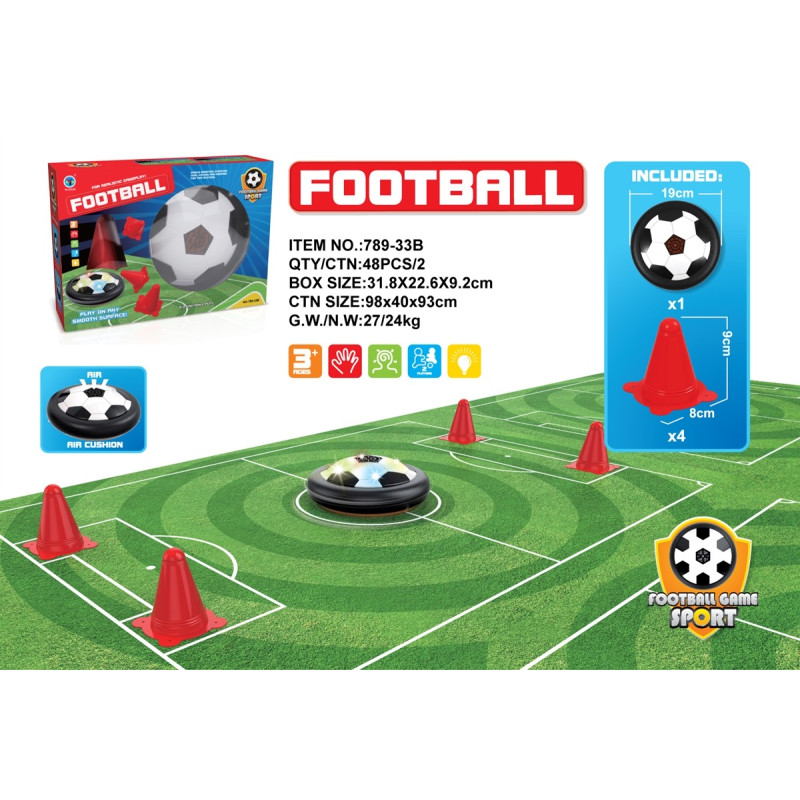 Futbolo rinkinys su kamuoliu ir kūgiais