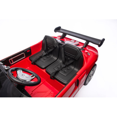 Elektromobilis Ford GT raudonas