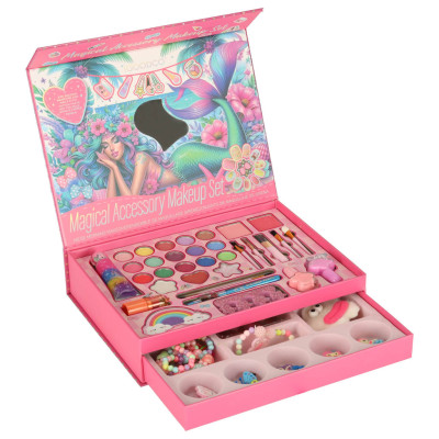 Makiažo ir nagų priežiūros rinkinys