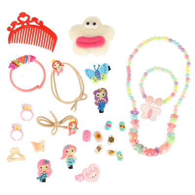 Makiažo ir nagų priežiūros rinkinys