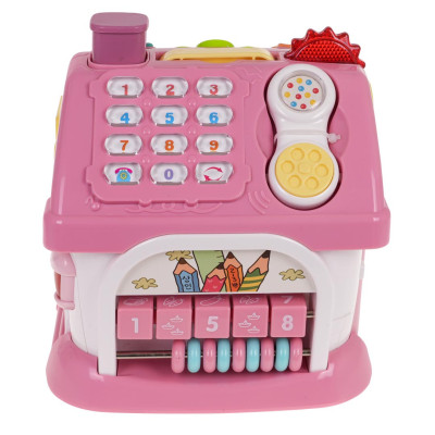 Daugiafunkcinis rožinis namas