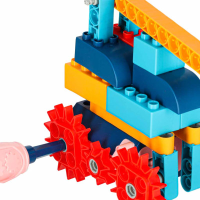 Statybinės kaladėlės, judančios su varikliu 116 vnt.