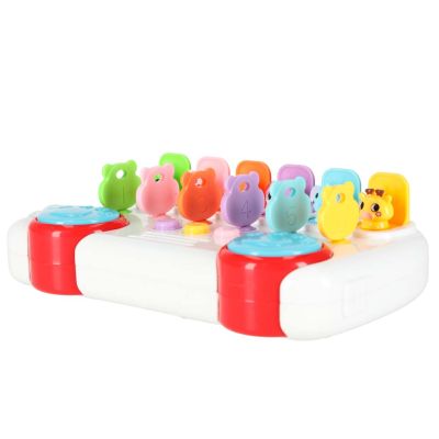 Mokomasis autobusas, žaidžiantis iššokančius gyvūnų raktus