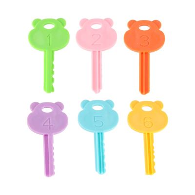 Mokomasis autobusas, žaidžiantis iššokančius gyvūnų raktus