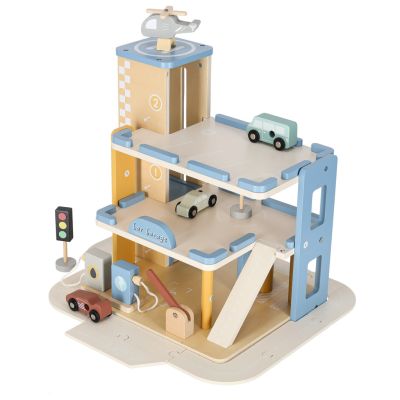 Medinis garažas Automobilių stovėjimo aikštelė Dviejų aukštų degalinė