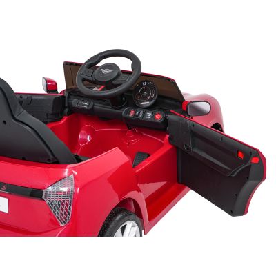 "Mini Cooper" raudonos spalvos transporto priemonė