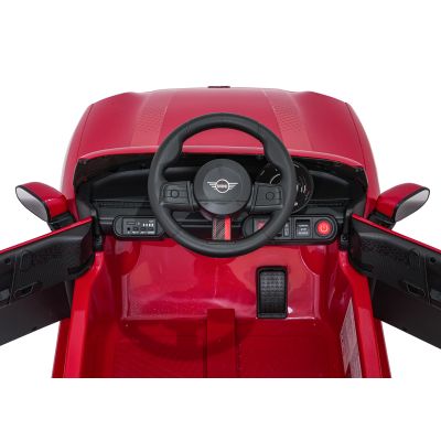 "Mini Cooper" raudonos spalvos transporto priemonė