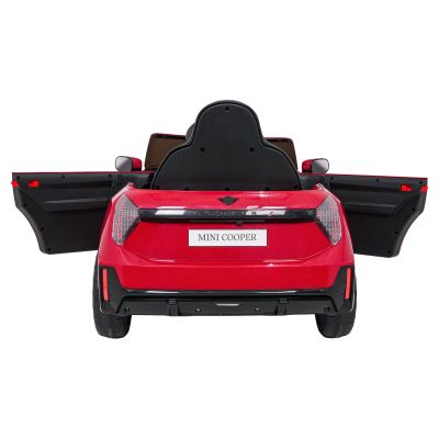"Mini Cooper" raudonos spalvos transporto priemonė