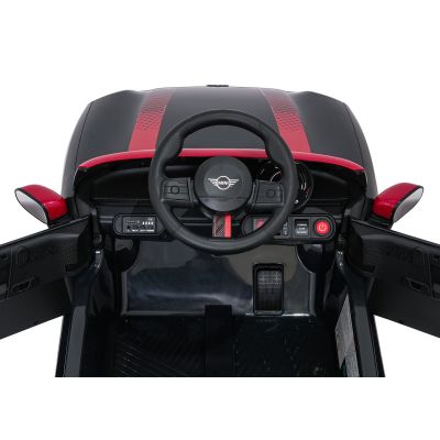 "Mini Cooper" juoda transporto priemonė