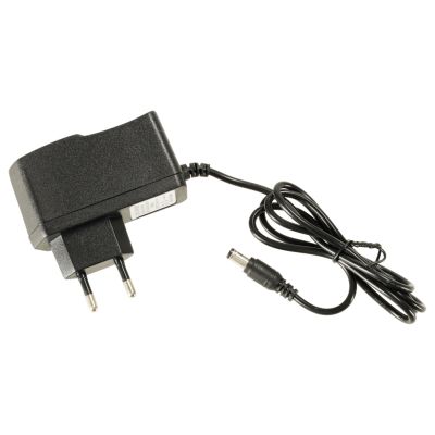 Nuotoliniu būdu valdoma valtis skirta žuvų šėrimui D16B GPS 2kg 12 000 mAh 500m