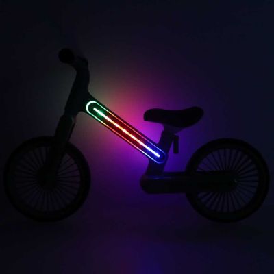 Trike Fix Glow LED balansinis dviratis tamsiai mėlyna
