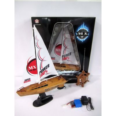 R/C SUPER RACING burlaivis