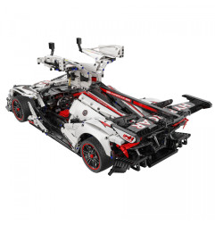 RC valdomas konstruktorius (4449d.) CADA