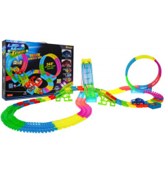 Automobilių lenktynių trasa "Mega Track" tamsoje šviečianti (166d.)